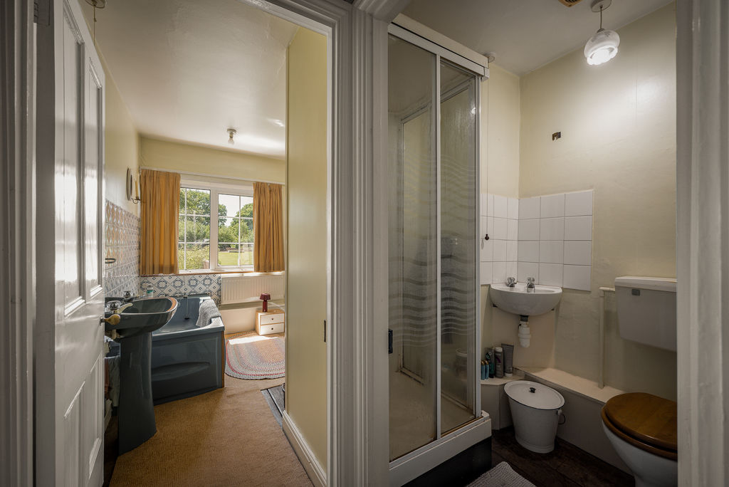 Bathroom- click for photo gallery